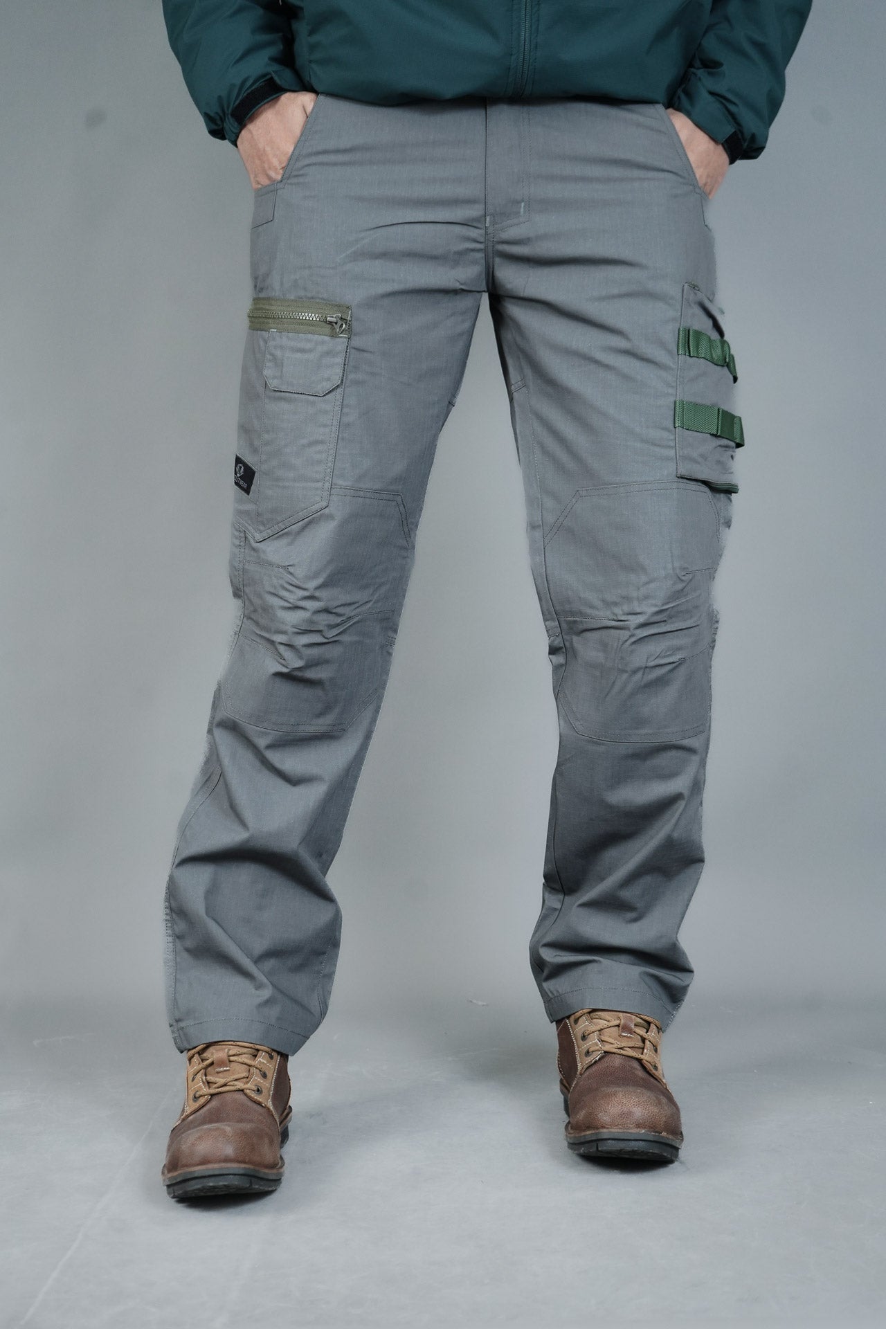 SOLDIER WEAR CARGO STRATEGIC POCKET -ST-37