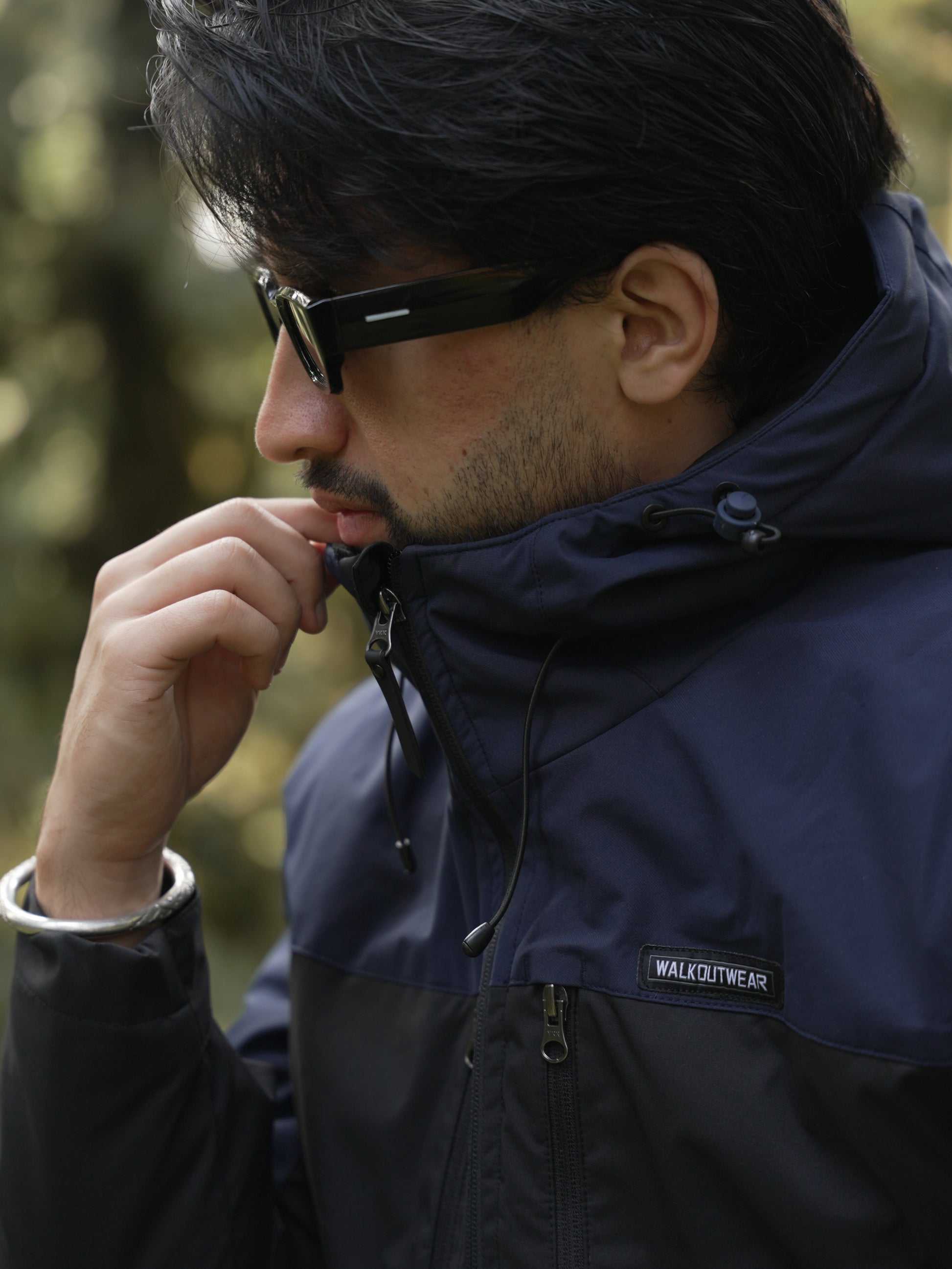 BLACK-NAVY