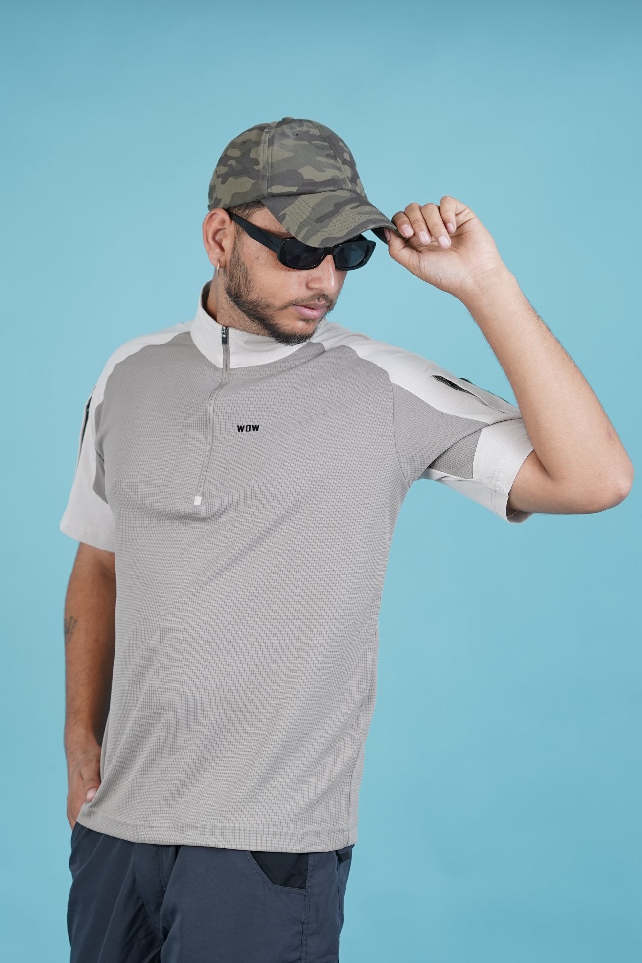 WOW MEN'S STYLISH HALF SLEEVE TACTICAL AEROGRID T-SHIRT ST-05