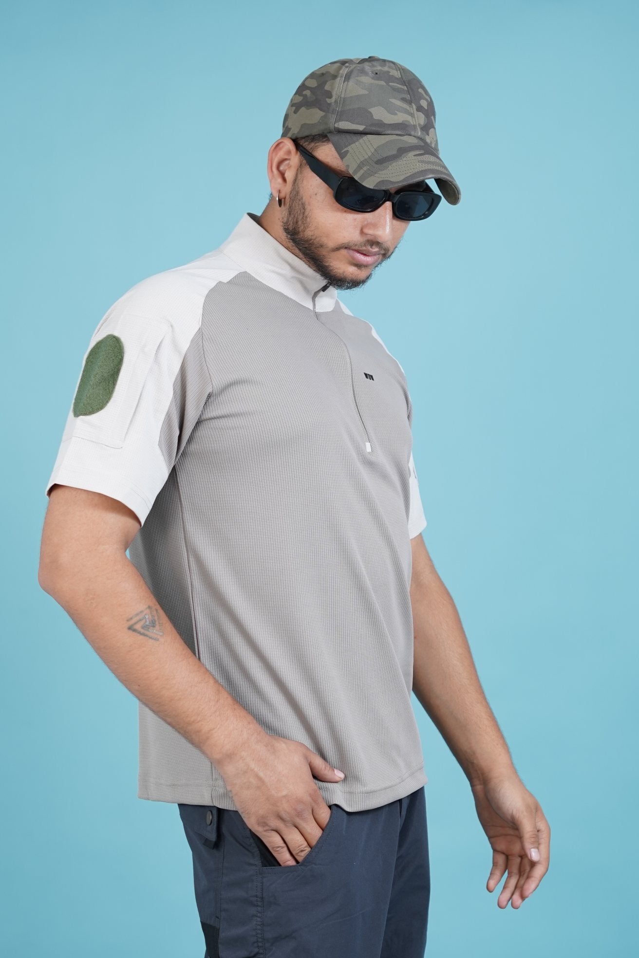 WOW MEN'S STYLISH HALF SLEEVE TACTICAL AEROGRID T-SHIRT ST-05